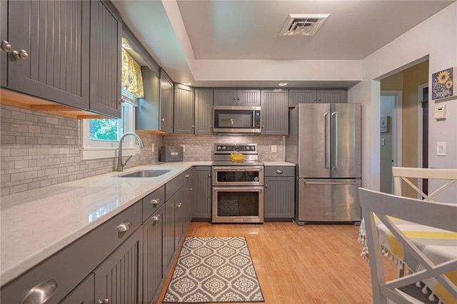5472 Lower Macungie Road, Macungie Boro, PA 18062