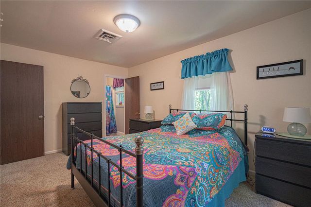 5472 Lower Macungie Road, Macungie Boro, PA 18062