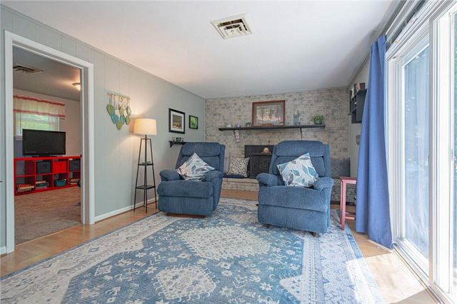5472 Lower Macungie Road, Macungie Boro, PA 18062