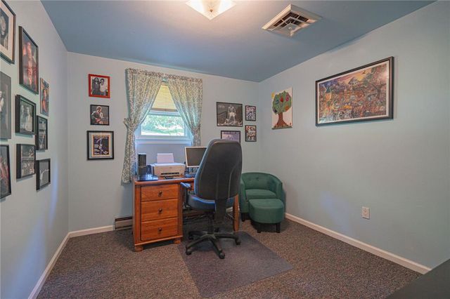 5472 Lower Macungie Road, Macungie Boro, PA 18062