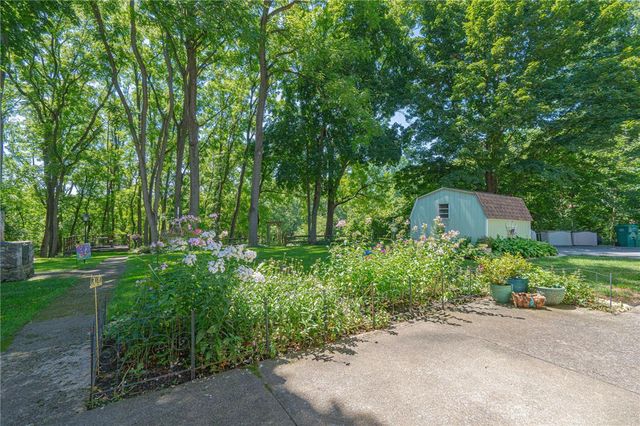 5472 Lower Macungie Road, Macungie Boro, PA 18062