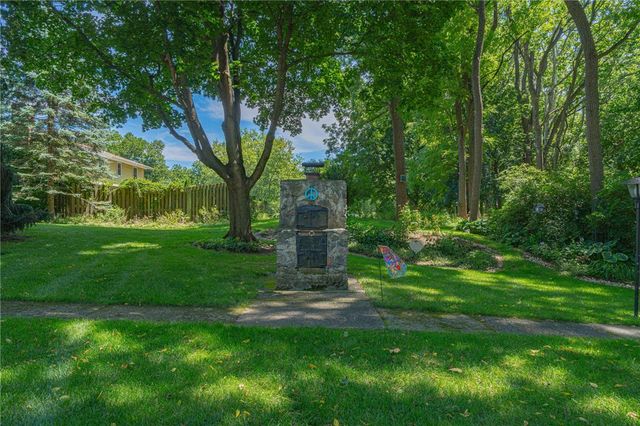 5472 Lower Macungie Road, Macungie Boro, PA 18062