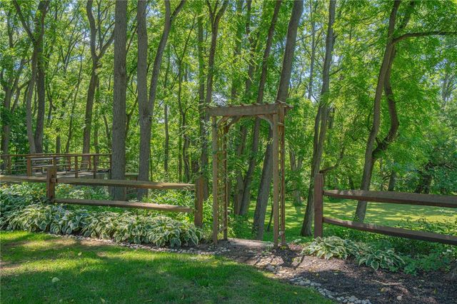 5472 Lower Macungie Road, Macungie Boro, PA 18062