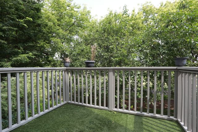 149 Fulbright Lane, Schaumburg, IL 60194