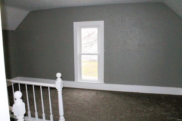 325 W Us Highway 6, Albion, IN 46701