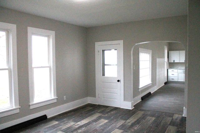 325 W Us Highway 6, Albion, IN 46701