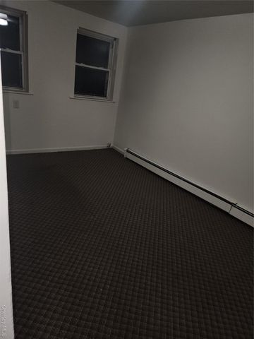 206-03 Jamaica Avenue 2nd. Floor., Queens Village, NY 11428
