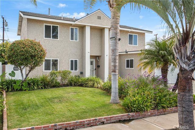 10202 Aqueduct, Cypress, CA 90630