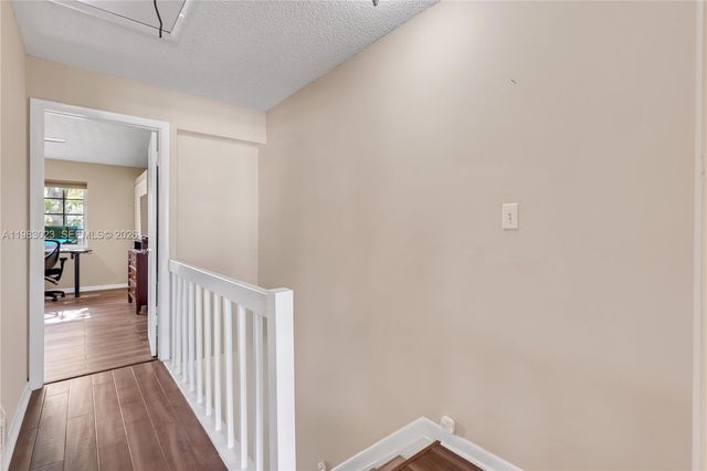 2881 S Cambridge Lane, Cooper City, FL 33026