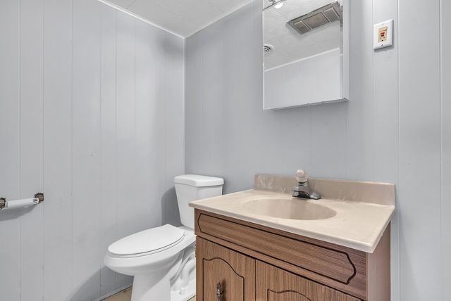 925 Cherry Street, Hammond, IN 46324