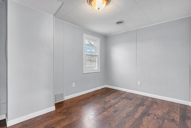 925 Cherry Street, Hammond, IN 46324