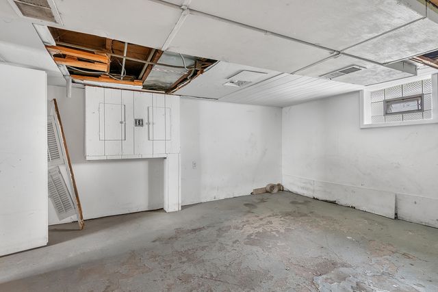 925 Cherry Street, Hammond, IN 46324