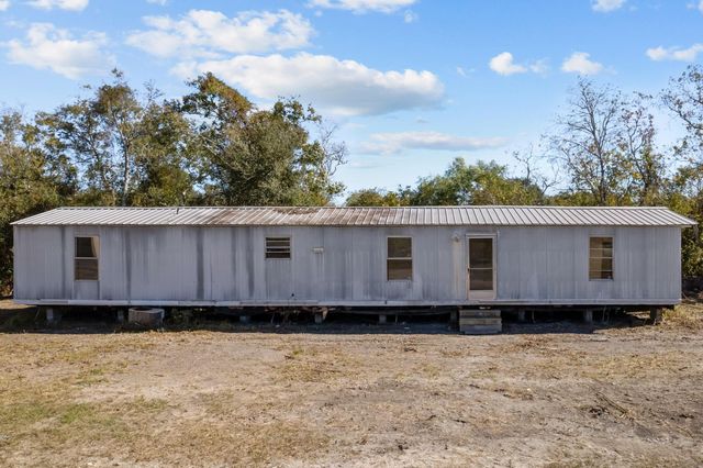 5793 Pearson Road, Santa Fe, TX 77517