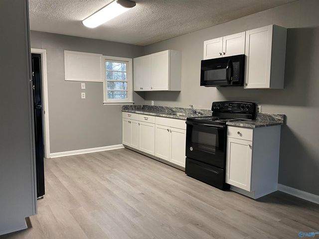 4507 Andros Drive SW, Huntsville, AL 35805