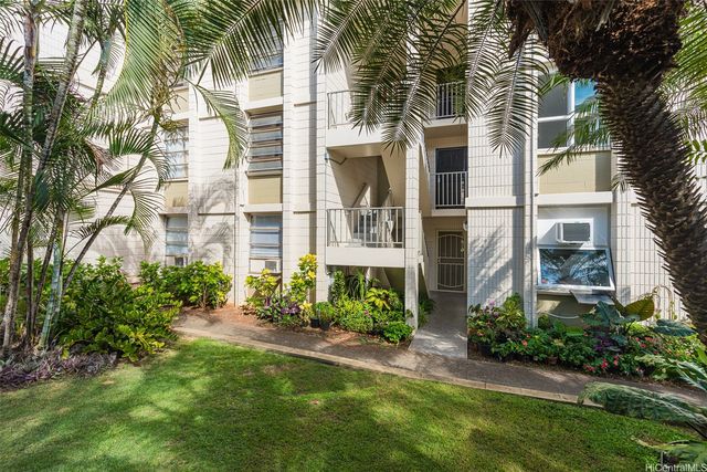 98-1042 Moanalua Road 2-201, Aiea, HI 96701