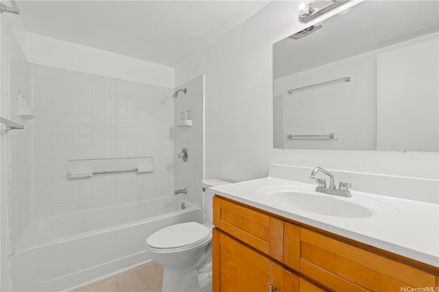 98-1042 Moanalua Road 2-201, Aiea, HI 96701