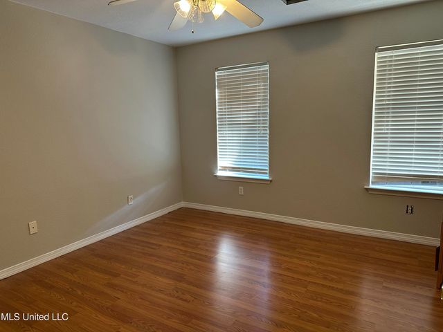 1113 Dorothy Street, Ocean Springs, MS 39564
