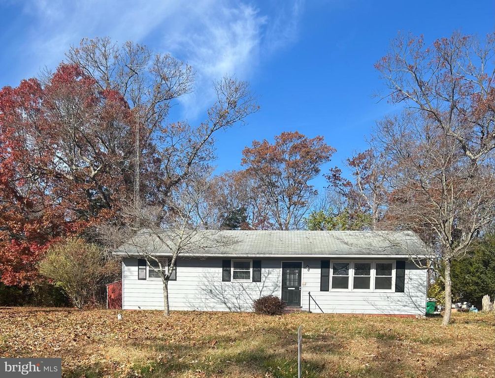 24 HARTZ DR, Bridgeton, NJ 08302