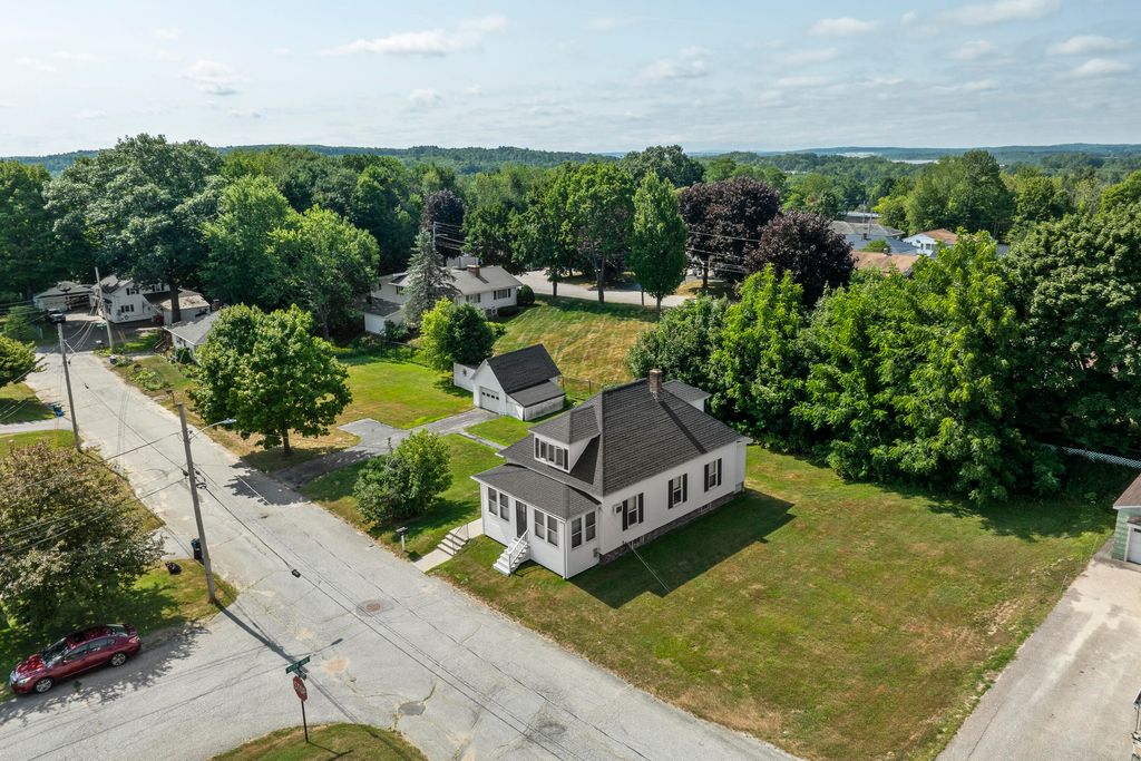 9 Nash Street, Lewiston, ME 04240 — photo 5