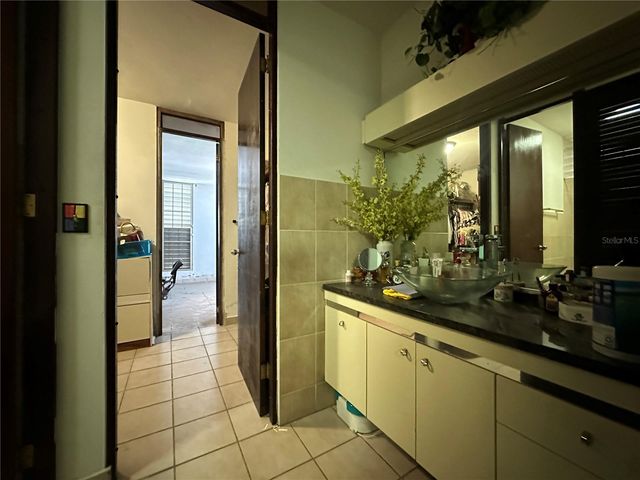 Calle Orquidea A9 CIUDAD JARDÍN, Carolina, PR 00987