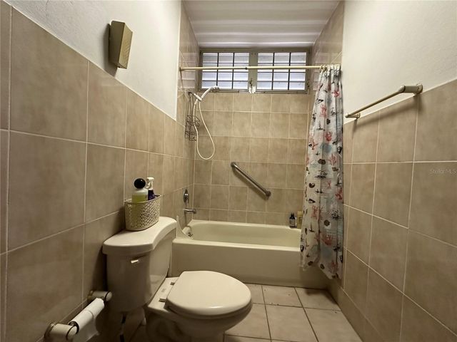 Calle Orquidea A9 CIUDAD JARDÍN, Carolina, PR 00987