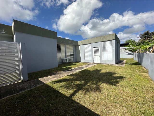 Calle Orquidea A9 CIUDAD JARDÍN, Carolina, PR 00987