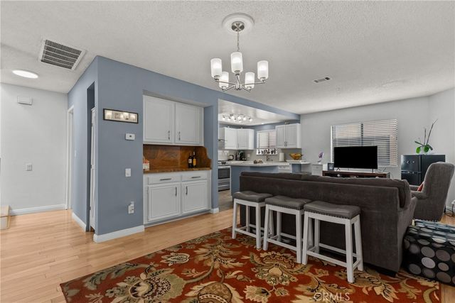 14401 Plummer, Panorama City, CA 91402
