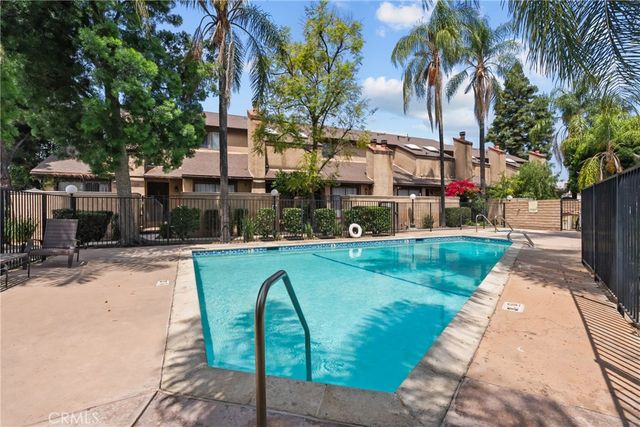 14401 Plummer, Panorama City, CA 91402