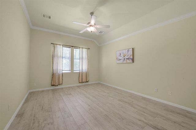 82 Road 6607, Dayton, TX 77535