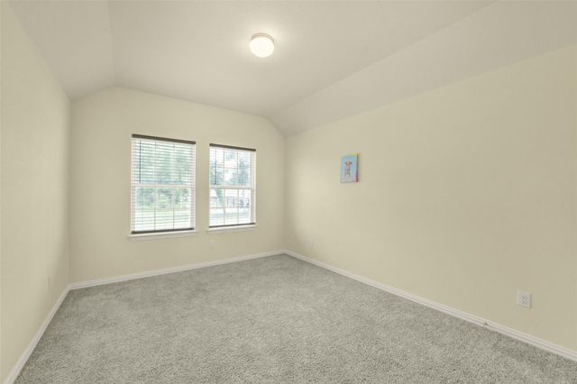 82 Road 6607, Dayton, TX 77535