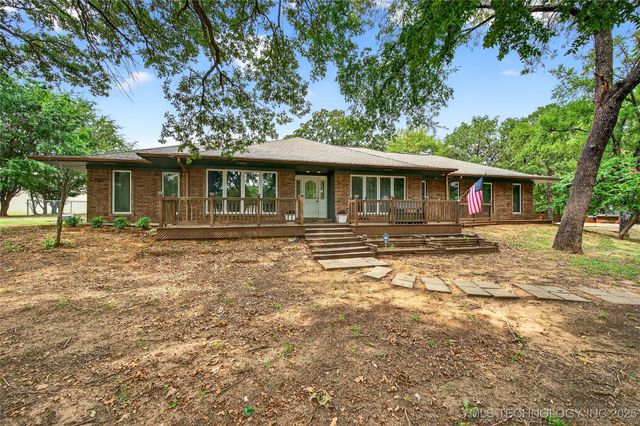 123 Park Lake Drive, Durant, OK 74701
