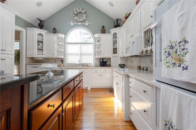 6015 Governors Walk Drive, Canton, GA 30115
