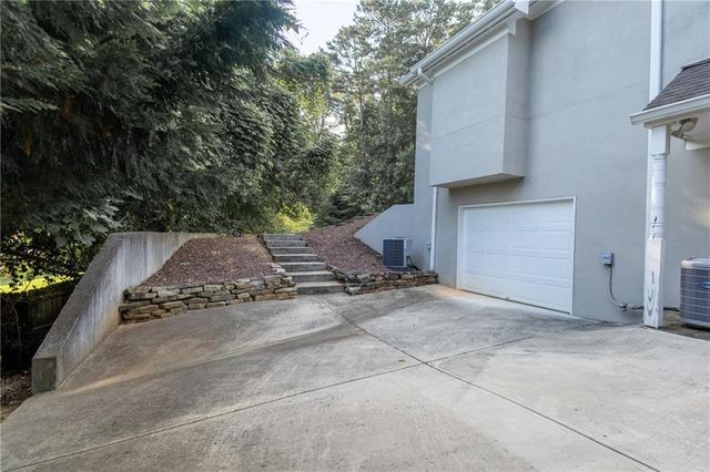 6015 Governors Walk Drive, Canton, GA 30115