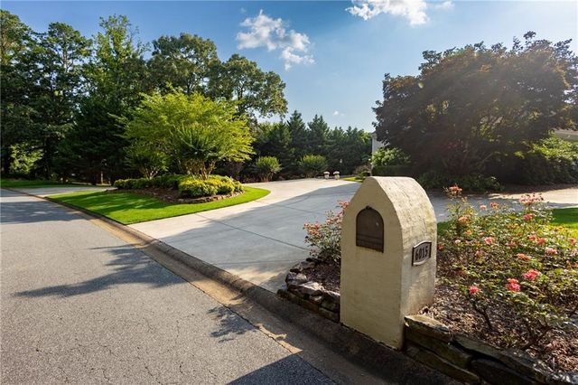 6015 Governors Walk Drive, Canton, GA 30115