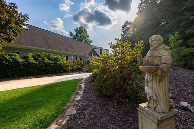 6015 Governors Walk Drive, Canton, GA 30115