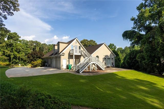 6015 Governors Walk Drive, Canton, GA 30115