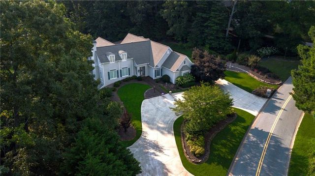 6015 Governors Walk Drive, Canton, GA 30115