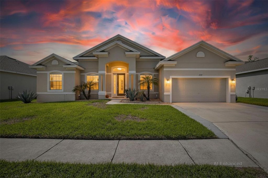 Image 1 of property listing at 2334 CREEKS CROSSING DRIVE, Lakeland, FL 33810
