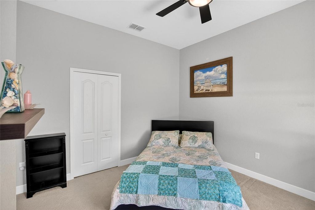 Image 28 of property listing at 2334 CREEKS CROSSING DRIVE, Lakeland, FL 33810