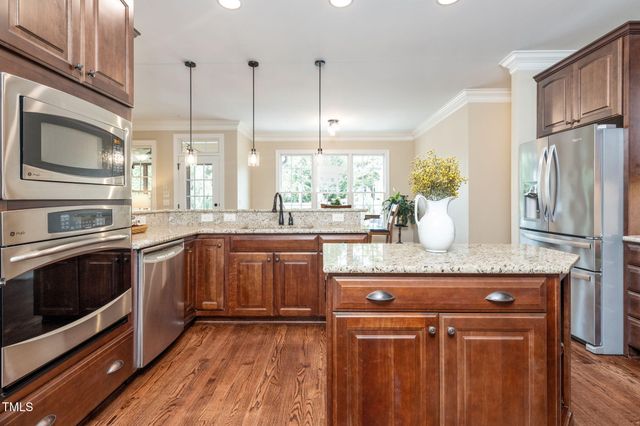 520 Hallburg Court, Wake Forest, NC 27587