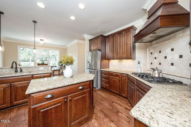 520 Hallburg Court, Wake Forest, NC 27587