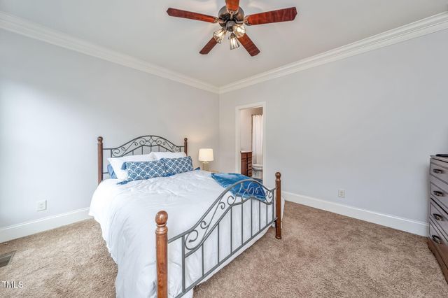 520 Hallburg Court, Wake Forest, NC 27587