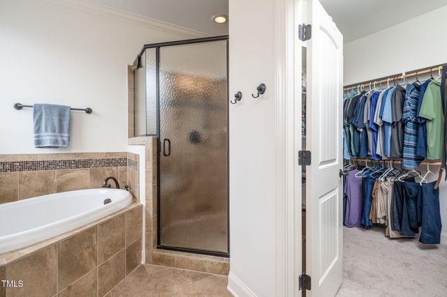 520 Hallburg Court, Wake Forest, NC 27587