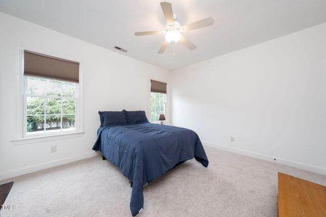 520 Hallburg Court, Wake Forest, NC 27587