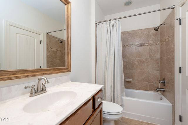 520 Hallburg Court, Wake Forest, NC 27587