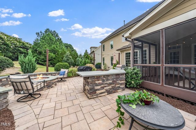 520 Hallburg Court, Wake Forest, NC 27587