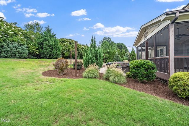520 Hallburg Court, Wake Forest, NC 27587