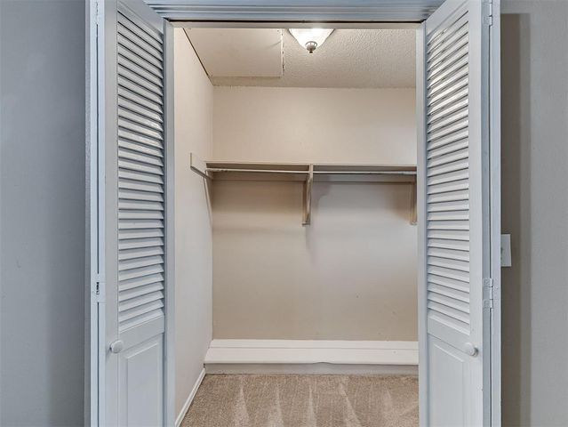 11437 N May Avenue, Oklahoma City, OK 73120