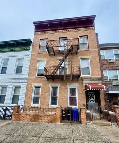 31-72 44th Street, Astoria, NY 11103