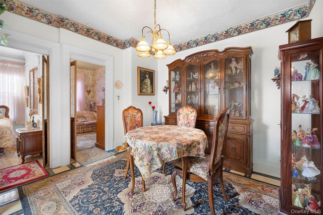 31-72 44th Street, Astoria, NY 11103